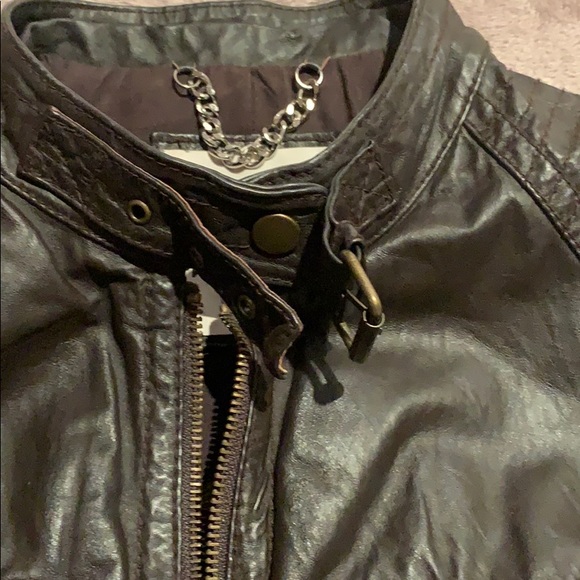 B B DAKOTA Leather jacket - Picture 6 of 6